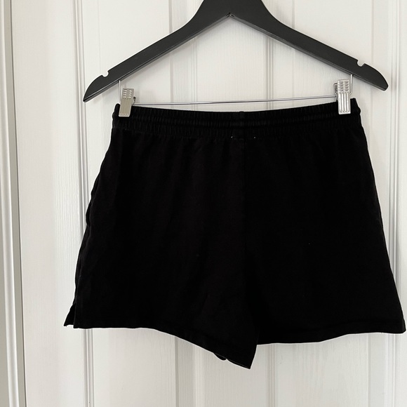 CLEARANCE SEND OFFERE Wilfred Free Cotton Shorts Medium with Pockets - Picture 2 of 6